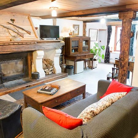 Bed and Breakfast Chalet Bois D'Antan Sainte-Foy-Tarentaise Exterior foto