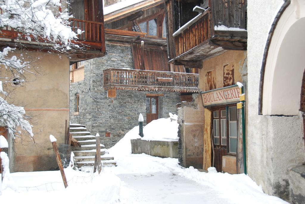 Bed and Breakfast Chalet Bois D'Antan Sainte-Foy-Tarentaise Exterior foto