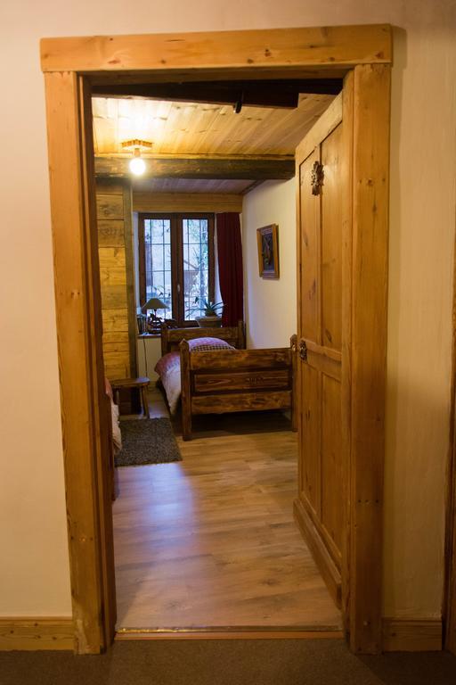 Bed and Breakfast Chalet Bois D'Antan Sainte-Foy-Tarentaise Exterior foto